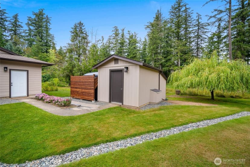 Property photo for 5830 Mission Road, Bellingham photo 30
