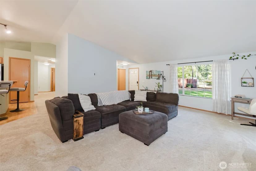 Property photo for 13608 132nd Street Ct Nw, Gig Harbor photo 5