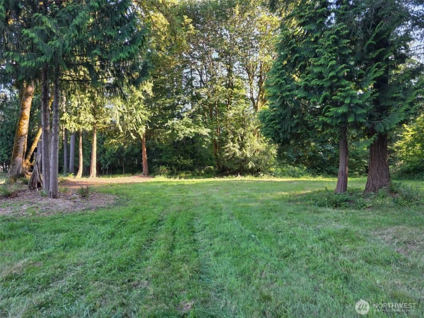 Property photo for 13324 242nd Avenue Ne, Woodinville photo 4