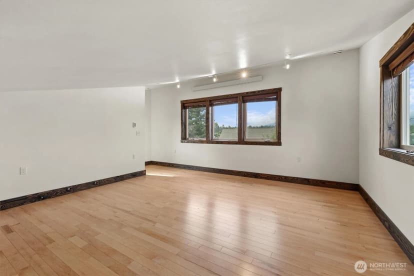 Property photo for 128 Abbott's Alley, Sedro Woolley photo 17