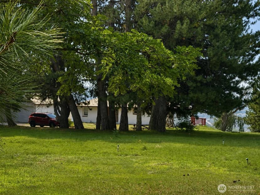 Property photo for 7 River Road W, Omak photo 25