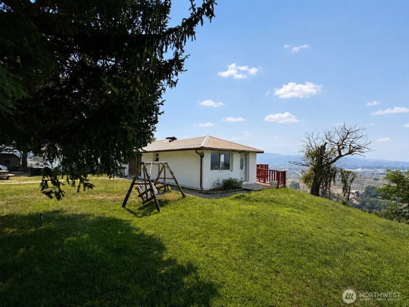 Property photo for 7 River Road W, Omak photo 21