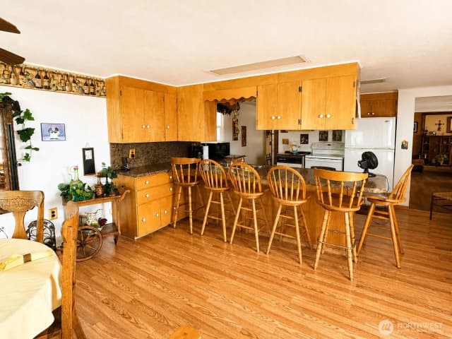 Property photo for 7 River Road W, Omak photo 4