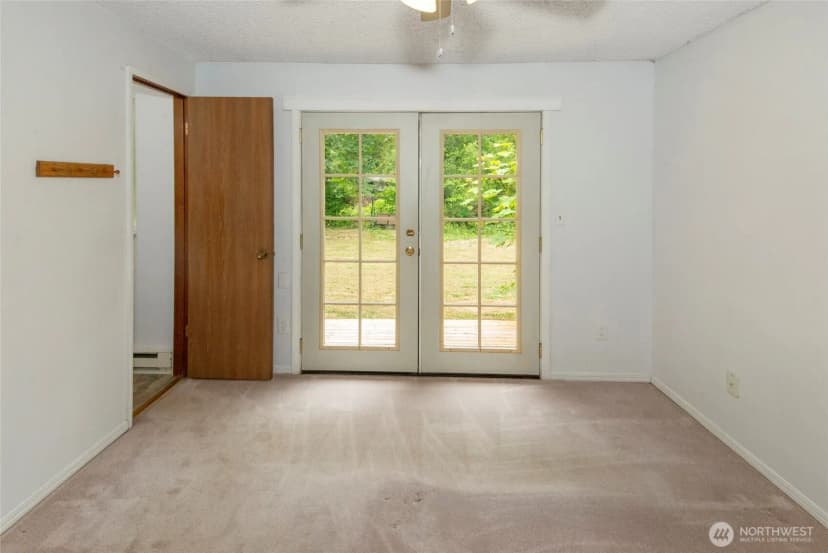 Property photo for 309 Highway 162 E, South Prairie photo 21