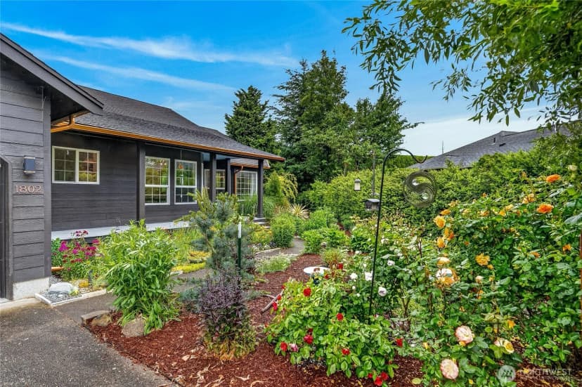 Property photo for 1802 Fairview Court, Lynden photo 5