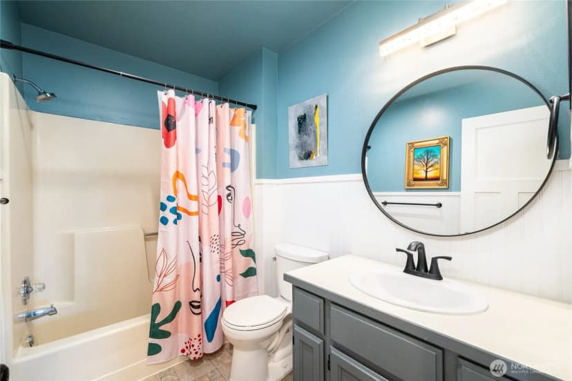 Property photo for 1802 Fairview Court, Lynden photo 19