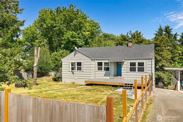 Property photo for 307 4th Street Steilacoom, Steilacoom photo 3