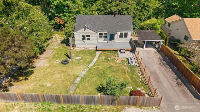 Property photo for 307 4th Street Steilacoom, Steilacoom photo 2