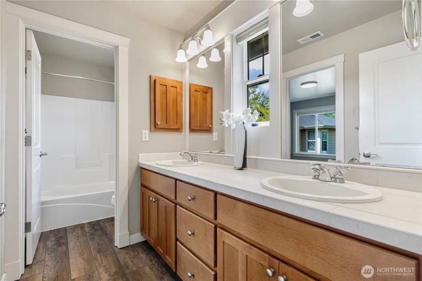 Property photo for 6611 Waterton Circle, Mukilteo photo 28