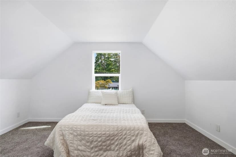 Property photo for 8407 Winona Street Sw, Lakewood photo 21