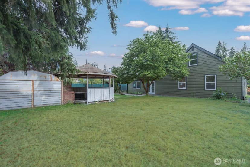 Property photo for 8407 Winona Street Sw, Lakewood photo 31