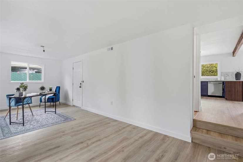 Property photo for 8407 Winona Street Sw, Lakewood photo 15