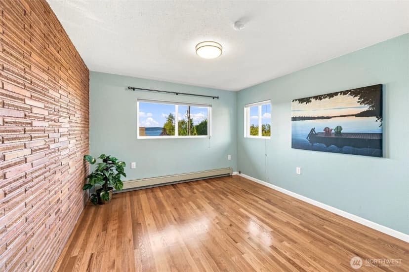 Property photo for 18134 Brittany Drive Sw, Normandy Park photo 19