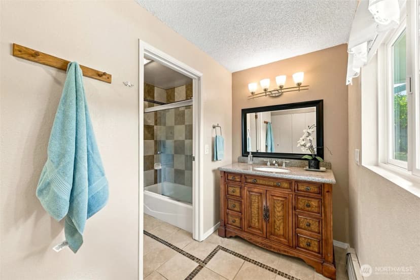 Property photo for 18134 Brittany Drive Sw, Normandy Park photo 18