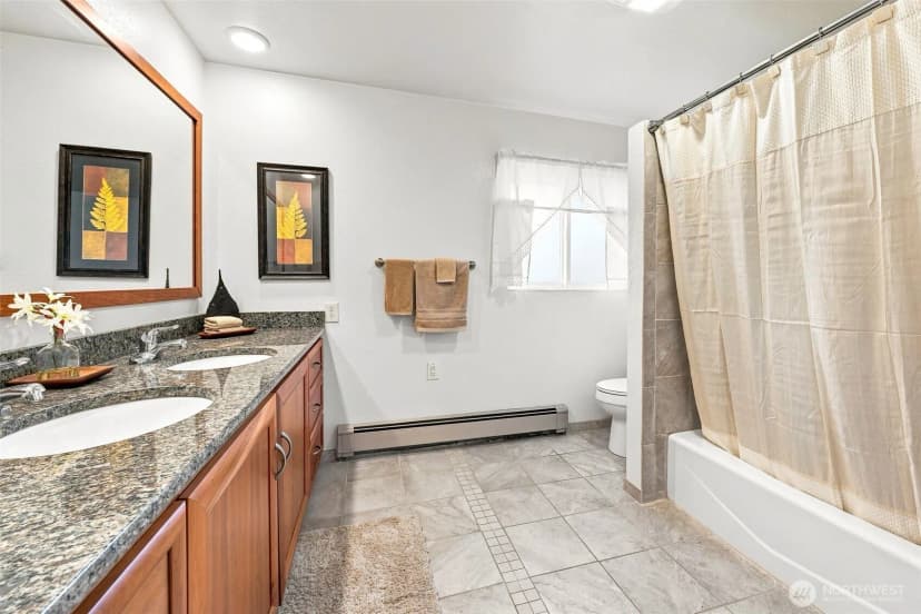 Property photo for 18134 Brittany Drive Sw, Normandy Park photo 22