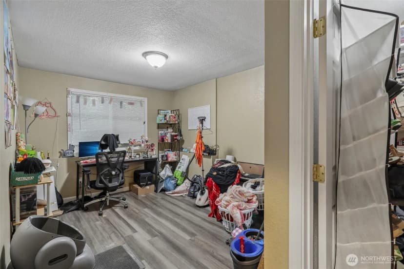 Property photo for 12037 100th Avenue Ne #103, Kirkland photo 14