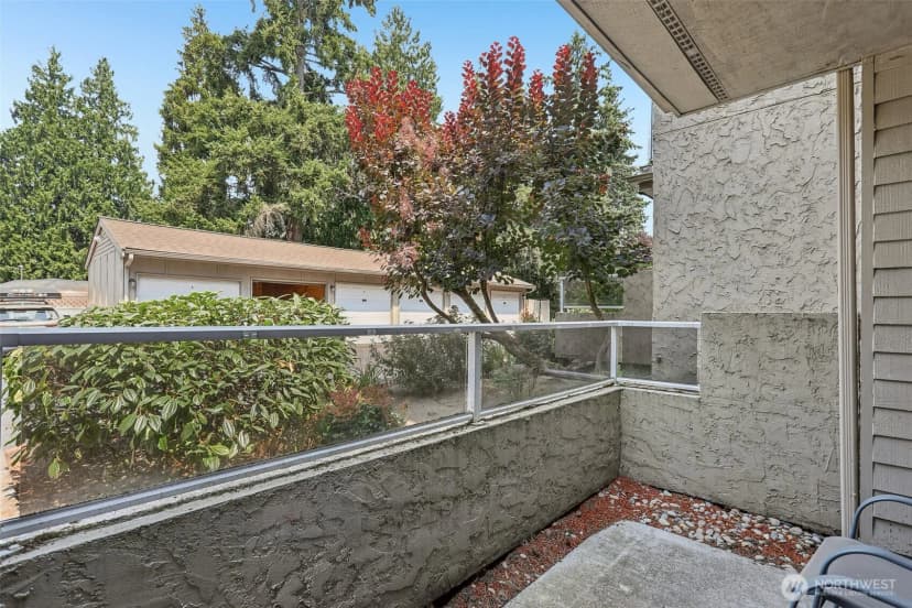 Property photo for 12037 100th Avenue Ne #103, Kirkland photo 22