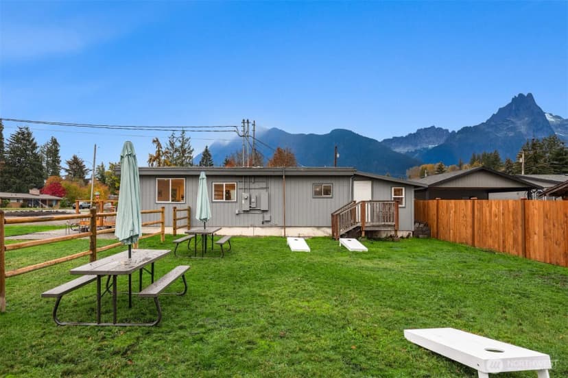Property photo for 1180 Cascade Street, Darrington photo 21