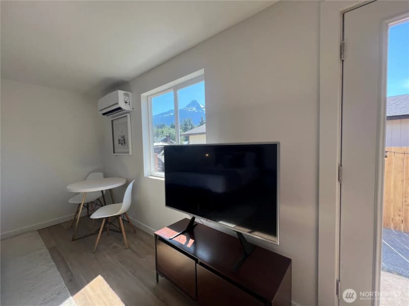 Property photo for 1180 Cascade Street, Darrington photo 25