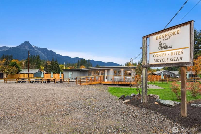 Property photo for 1180 Cascade Street, Darrington photo 17