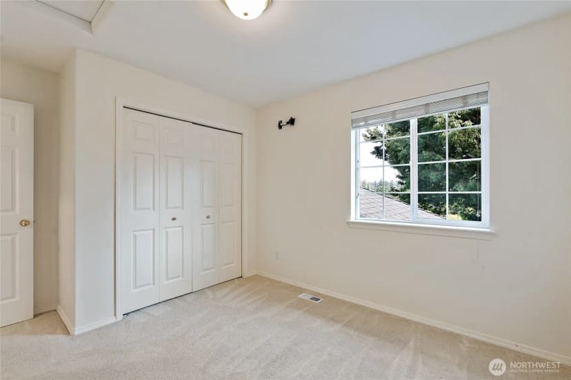 Property photo for 13235 124th Court Ne, Kirkland photo 34