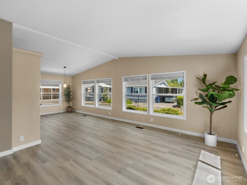 Property photo for 14727 43rd Avenue Ne #52, Marysville photo 8
