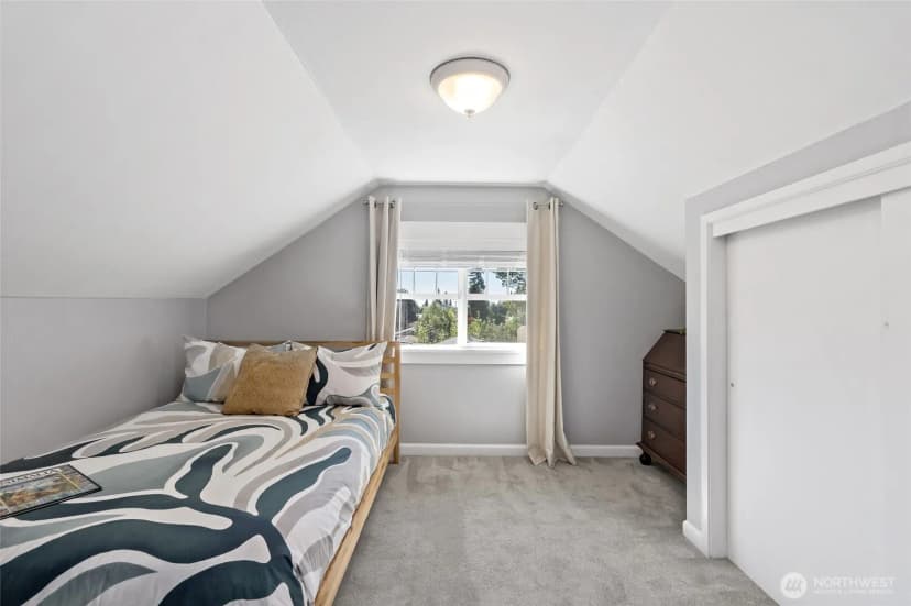 Property photo for 8105 44th Street W, University Place photo 22