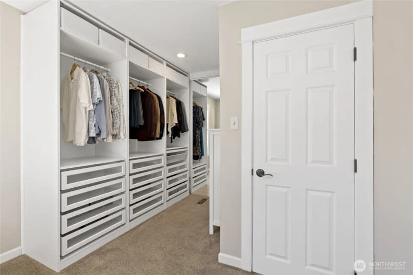 Property photo for 8105 44th Street W, University Place photo 9