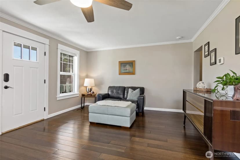 Property photo for 8105 44th Street W, University Place photo 7