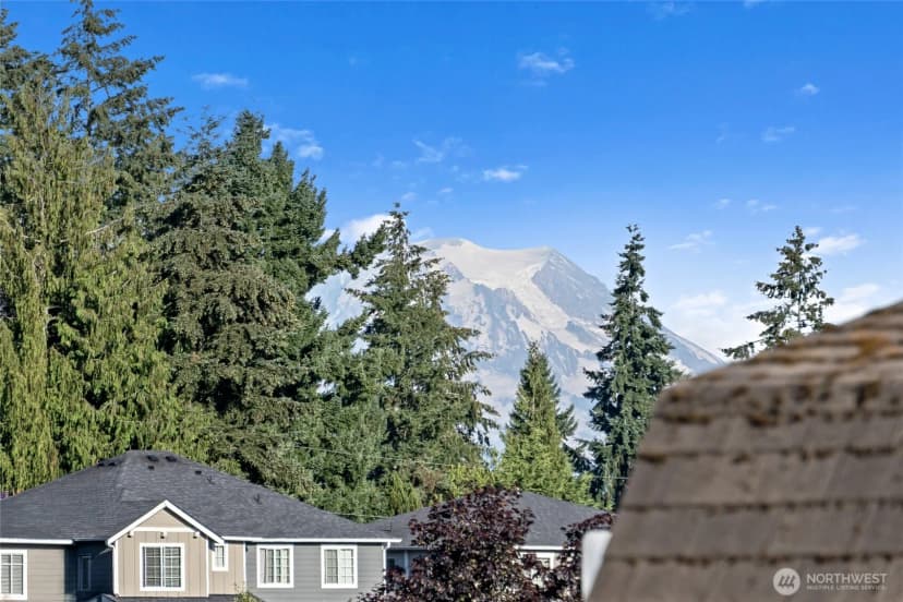 Property photo for 8105 44th Street W, University Place photo 31