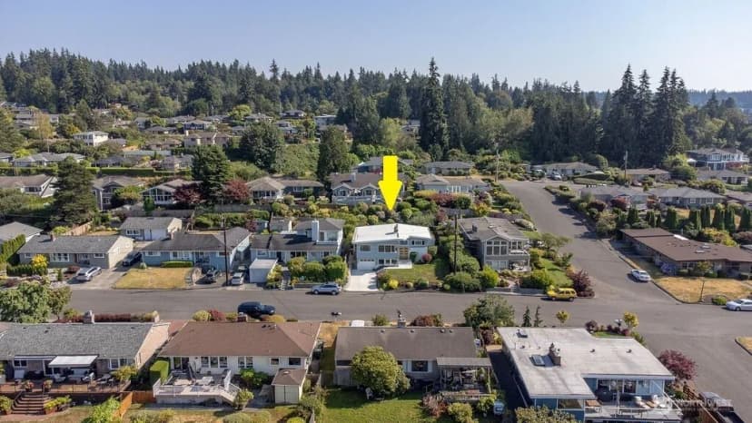 Property photo for 1010 Daley Street, Edmonds photo 25