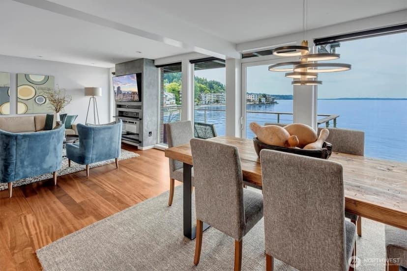 Property photo for 3717 Beach Drive Sw #207, Seattle photo 12