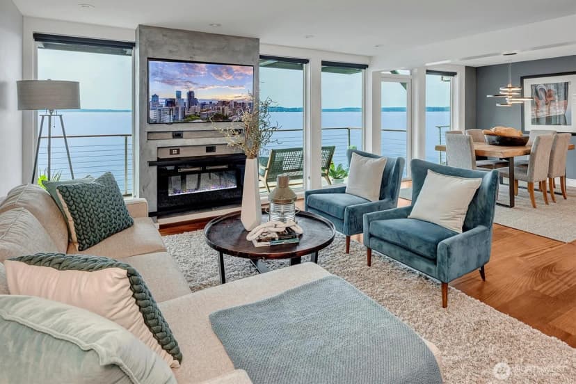 Property photo for 3717 Beach Drive Sw #207, Seattle photo 8