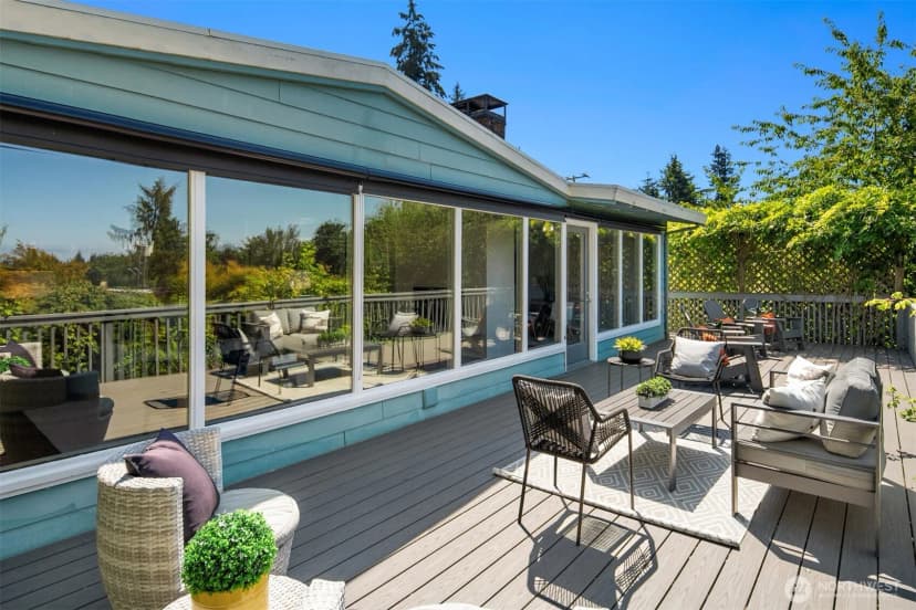Property photo for 10737 3rd Avenue Nw, Seattle photo 27