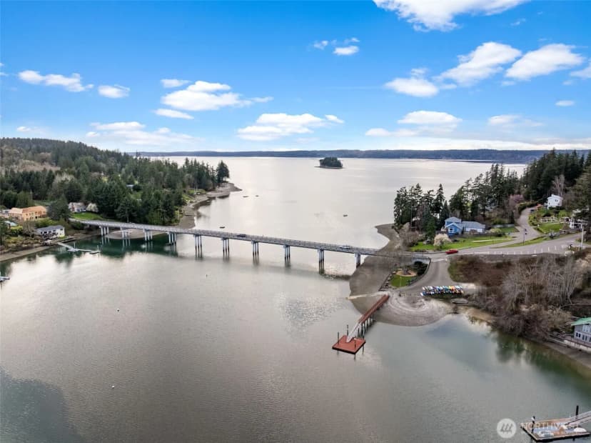 Property photo for 202 Fir Drive Nw, Gig Harbor photo 25