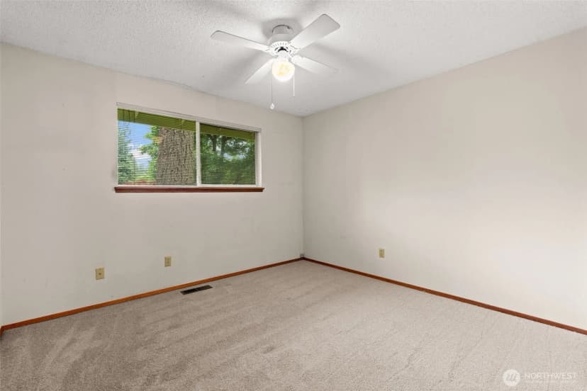 Property photo for 202 Fir Drive Nw, Gig Harbor photo 15