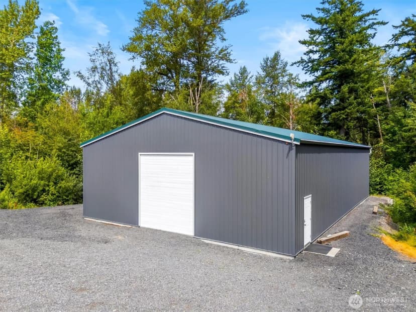 Property photo for 568 Wiltse Lane, Bellingham photo 25