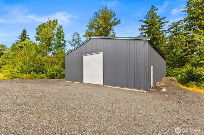 Property photo for 568 Wiltse Lane, Bellingham photo 31