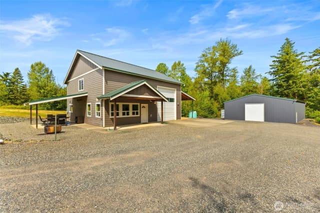 Property photo for 568 Wiltse Lane, Bellingham photo 4