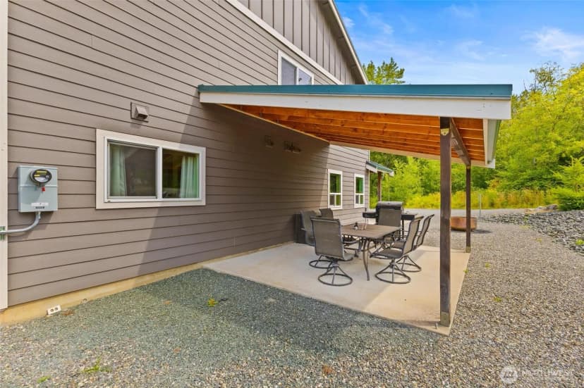 Property photo for 568 Wiltse Lane, Bellingham photo 22