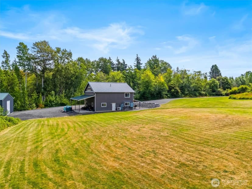 Property photo for 568 Wiltse Lane, Bellingham photo 28