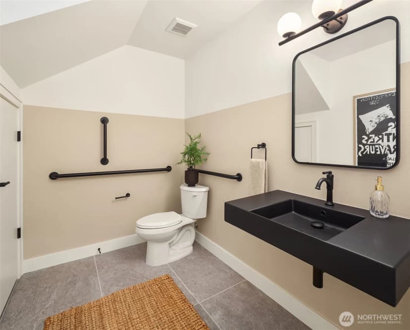 Property photo for 614 5th Avenue S #b102, Edmonds photo 28