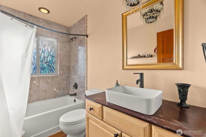 Property photo for 222 Oxbow Lake Lane, Toledo photo 26