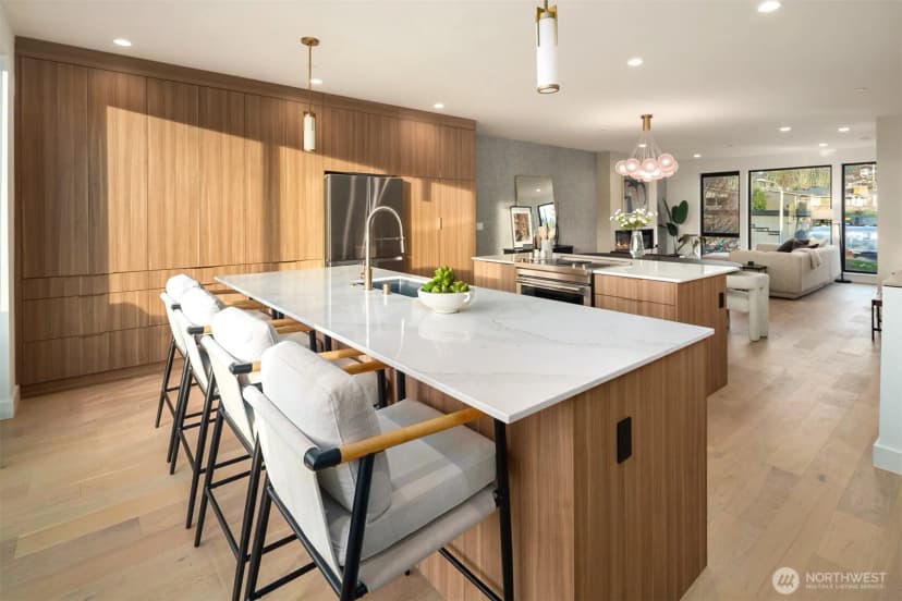 Property photo for 614 5th Avenue S #a103, Edmonds photo 9