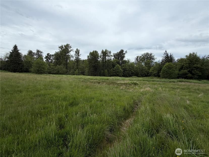 Property photo for 28915 3rd Avenue Ne, Stanwood photo 16