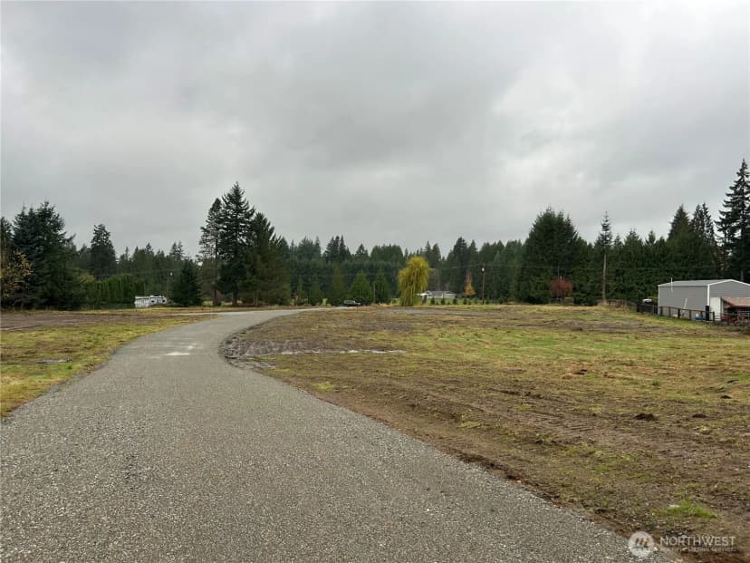 Property photo for 28915 3rd Avenue Ne, Stanwood photo 13