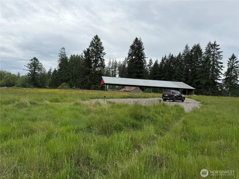 Property photo for 28915 3rd Avenue Ne, Stanwood photo 15