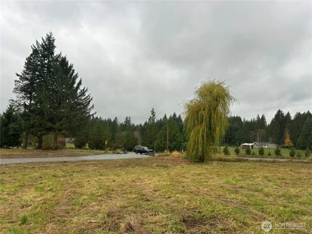 Property photo for 28915 3rd Avenue Ne, Stanwood photo 4