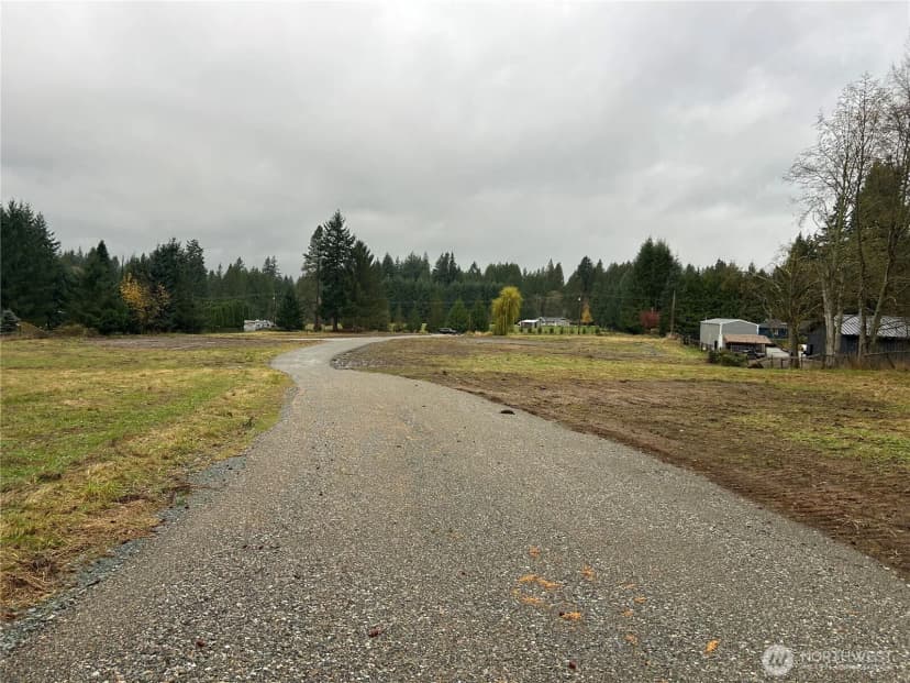Property photo for 28915 3rd Avenue Ne, Stanwood photo 7