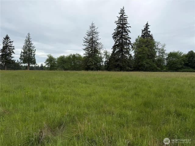 Property photo for 28915 3rd Avenue Ne, Stanwood photo 2
